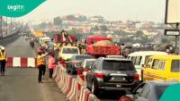 Lagos-Ibadan Expressway gridlock traps motorists for over 12 hours after Kara Bridge crash