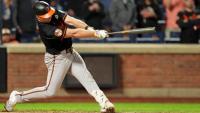 Alonso punctuates return to Citi Field, hits 300th HR against former team