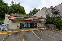 West Seattle 7-Eleven Goes Dark on Harbor Avenue After Years of Robberies