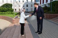 Freed Political Prisoners Greeted in Vilnius VIDEO