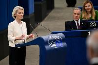 EU Chief Seeks to Make Canada the Bloc’s First Associate Member