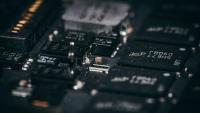 IonQ, ORNL, Nvidia, and University of Tennessee unveil AI method to reduce quantum optimization trade-offs