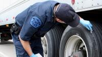 4 truck occupants detained after driver found without CDL in Michigan 