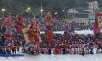 Fishermen raise concern over mass idol immersion