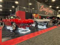 MaxRamps™ Elevates Top-Selling Custom Classic Corvettes at Barrett-Jackson Las Vegas