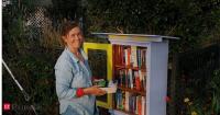Australian woman left job, closed bank account, deciding to become cash-free. 12 years later, she has no home or savings and is living rent-free with family