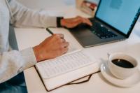 What 230 Job Adverts Reveal About AI and the Changing Role of the Copywriter