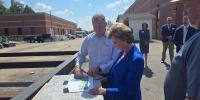 U.S. Sec. of Education tours Cape Girardeau Career and Tech. Center, defends push to dismantle Dept. of Education
