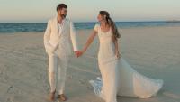 The Bride Wore Vintage ’90s Valentino and Her Grandmother’s Bracelet for Her Beachside Wedding in Mexico