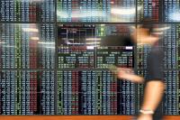 Taiwan shares close higher, but turnover still low