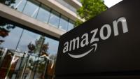 Amazon hands 70,000 UK staff pay rise as starting salaries hit £31,400