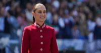 The President, at the Parade: Mexico Does Not Bow Down, Does Not Kneel, and Is Not for Sale