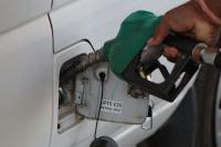 Government cuts windfall tax on petrol, diesel, ATF exports    