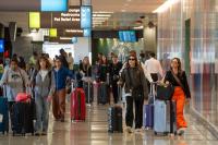 What are the best days to travel from DE, PA, NJ during Thanksgiving week?