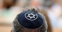 Italy: Rabbi Violently Assaulted at Bus Stop Near Milan’s Jewish Quarter