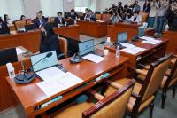 Ruling Party Pushes Justice Minister Nominee as Opposition Boycotts Committees