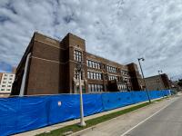 Aurora Health Care ‘health and wellness hub’ going into closed school building in Milwaukee 