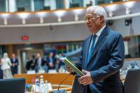 EU begins budget deal race to beat Le Pen spectre