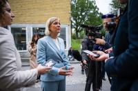 Sweden’s left-wing wins election thriller