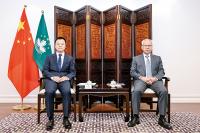Sam mulls staffed counters for Macau’s public admin services in Zhongshan