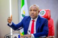 Xenophobia: Gov Mbah doles out cash to Enugu returnees from South Africa