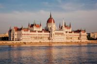 Hungary seeks US exemption from Russian energy tariffs as sanctions pressure grows