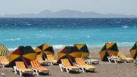 Sunbeds in Spain's Cala Mayor Now Cost 125 Euros Per Day