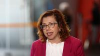 Minister dodges migration modelling question eight times amid farmers’ fury