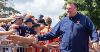 Moneyball: Lower-level state schools relish opportunity — and paycheck — that comes with playing Illini