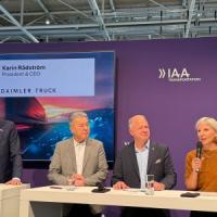 Daimler Truck brings NextGenH2 to IAA as hydrogen pact forms