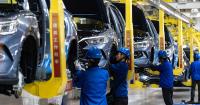 CEOs, ex-military chiefs back Chinese connected car ban
