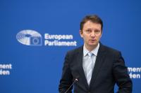 Veteran MEP Mureșan accepts nomination to form Romania’s next government 
