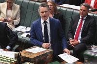 Government pitches online laws as antisemitism fix