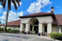 For Decades, This Florida Country Club Restaurant Was Nameless. 40 Years Later, It Finally Has a Name