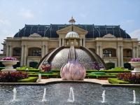 The Many Visual Languages of Macao