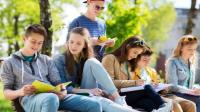Five youth centers to receive €500,000 for equipment and technical support
