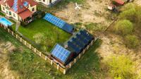 Kansas DIY solar newcomer orders hybrid kit, then learns small wind may be the weak link