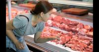 U.S. meat buyers choose price, nutrition over origin, welfare claims