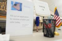 Briefs: Early voting begins in U.S. midterm elections