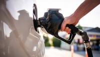 Gas prices are dropping. You can thank the 'winter blend' for that