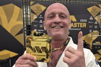 Richard Canton is crowned Heavyweight World Champion in Las Vegas