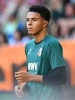 D Noahkai Banks chooses Germany over U.S.