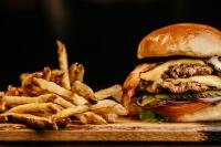 Where To Find The Best Burger Chains In Maine