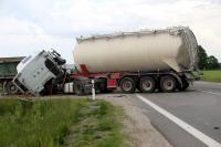 Key Factors in Building a Commercial Truck Accident Claim