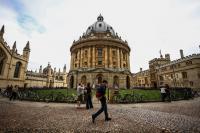 Top universities should be able to charge more, says head of Russell Group