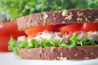 This Many Servings of Whole Grains Could Lower Your Heart Disease Risk, Reports New Research