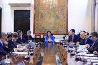 Peru: President Fujimori leads Council of Ministers session