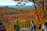 10 Best U.S. State Parks To Visit This Fall For Fall Foliage And No Crowds
