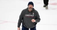 Ukraine advocates ask Ottawa to sanction NHL’s Ovechkin after Putin commercial
