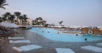 UN Tourism cuts 2026 global travel growth forecast
